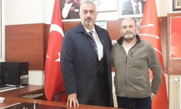 Baysal Ünsalar'ı tebrik etti gazeteci Tahir Kavri
