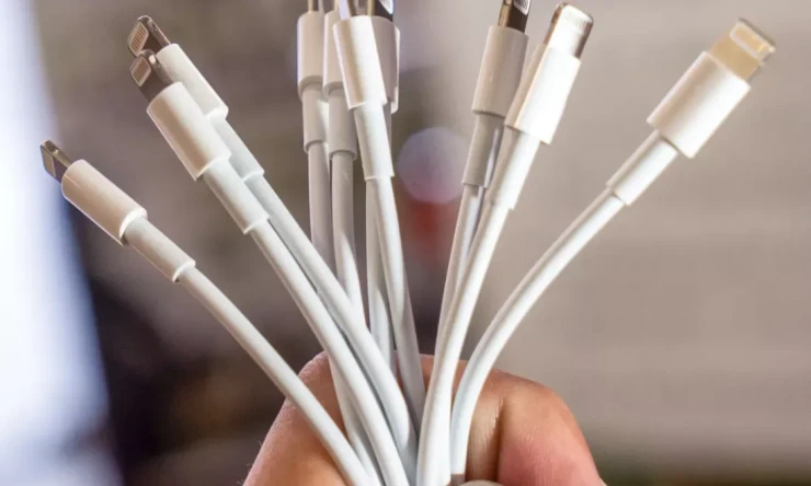 Apple'ın iPhone 15 Pro'su, ana akım modellerden daha hızlı USB-C bağlantı noktalarına sahip olabilir