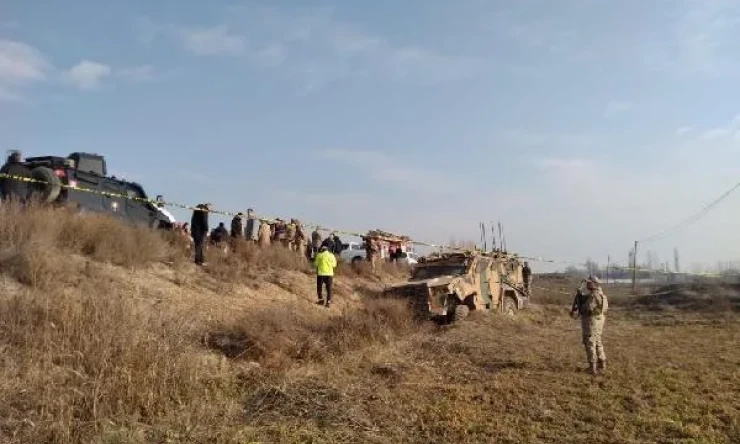 Zırhlı aracın devrilmesi sonucu yaralanan 12 asker tedavi altına alındı