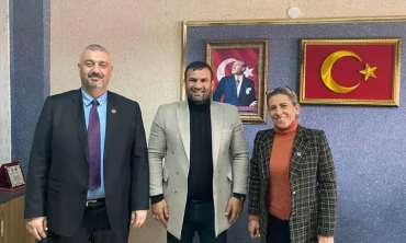 CHP İl Başkanı Baysal Ünsalar'dan anlamlı ziyarette anlamlı mesaj!