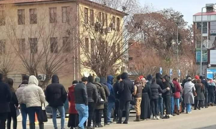 Iğdır Kızılayı'na kan bağışı için halk kuyrukta!