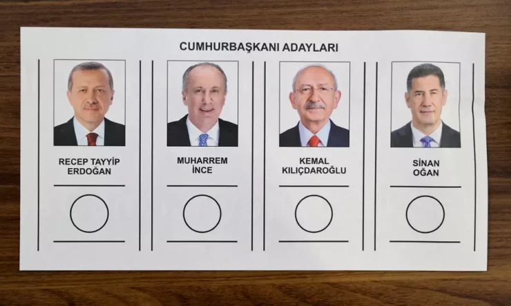 Yurt Dışında 2023 Seçimleri: Oylar Güvenli Bir Şekilde Türkiye'ye Getirildi