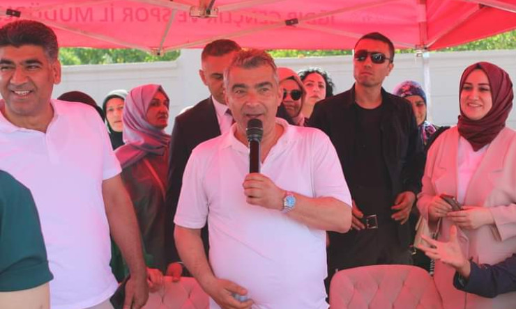 Sıcakta İnsanları Toplama, Darılma yok