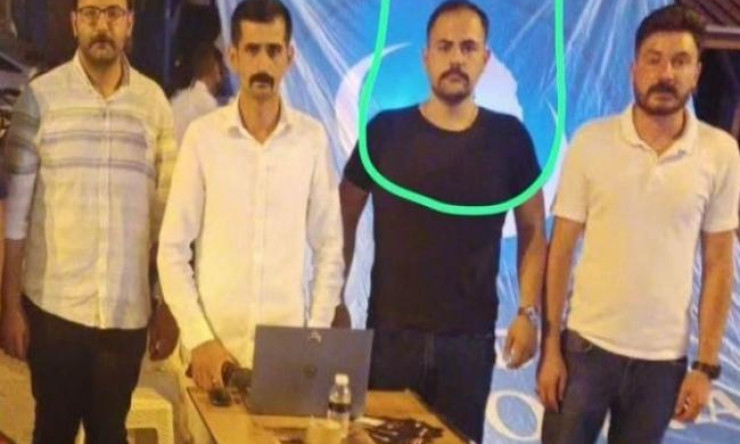 Ülkü Ocakları Üyesi HDP Tabelasına Saldırdı