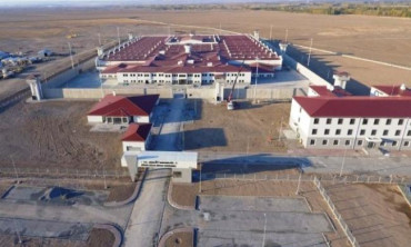 'Cezaevi Müdürü Tutukluları Tehdit'