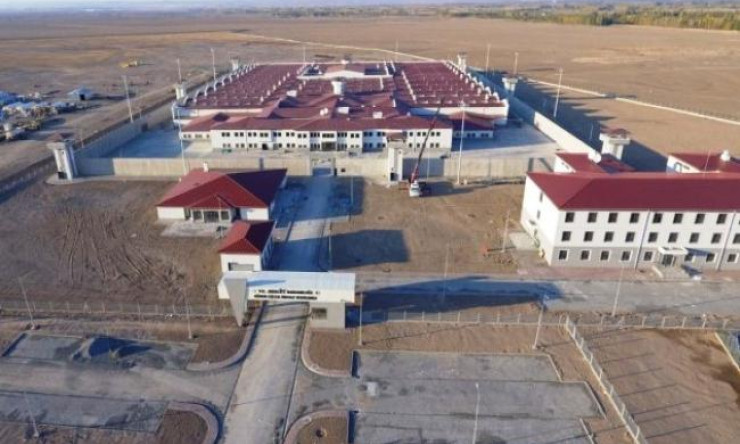 'Cezaevi Müdürü Tutukluları Tehdit'