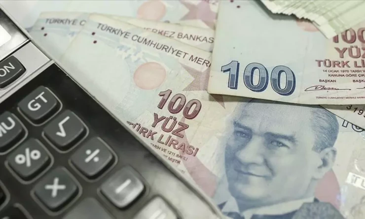 Emeklilere yüzde 5 ek zam müjdesi! En düşük emekli maaşı 10 bin lira oldu
