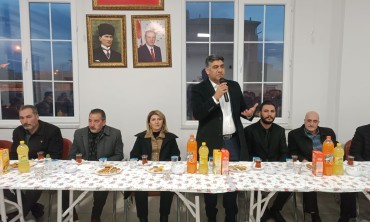 İl Başkan Yardımcısı Akan Gündere'nin Akrabalarıyla Bir Araya Gelerek Güçlü Destek Sözü Aldığı Görkemli Buluşma