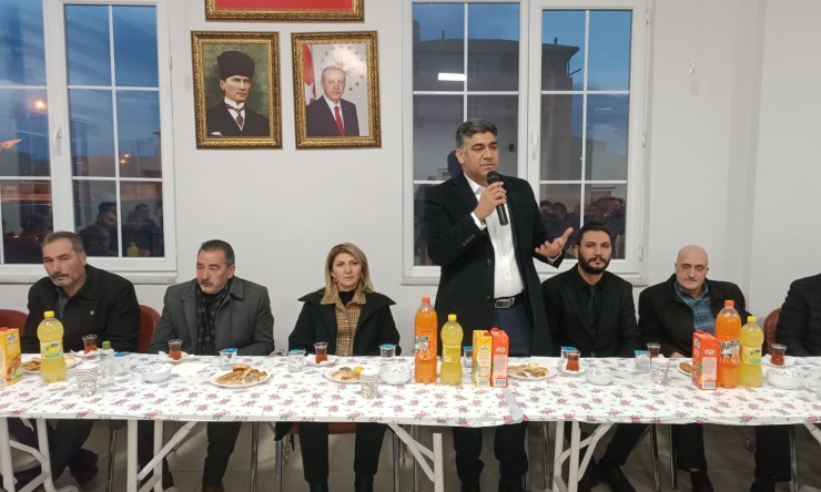 İl Başkan Yardımcısı Akan Gündere'nin Akrabalarıyla Bir Araya Gelerek Güçlü Destek Sözü Aldığı Görkemli Buluşma