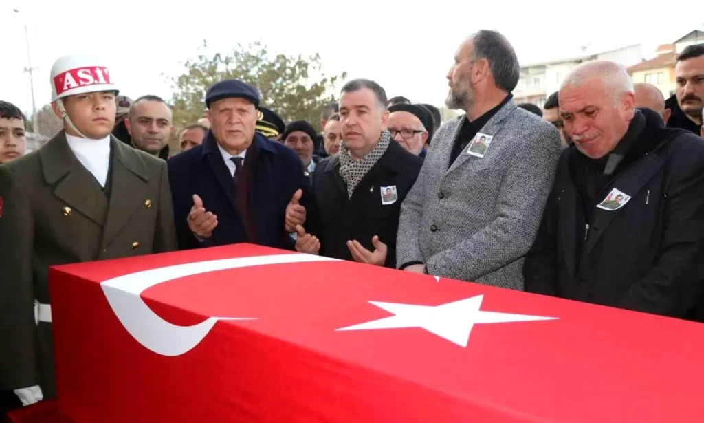 Kuzey Irak’ta teröristlerle çatışan Piyade Sözleşmeli Er Salih Ay şehit oldu