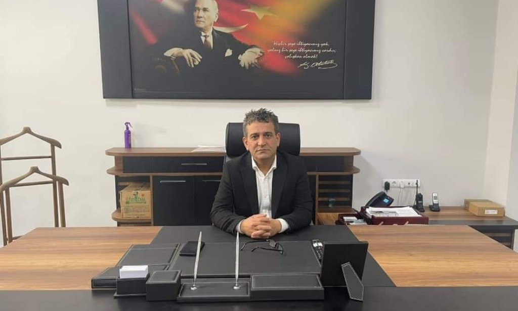 Sevgili Bülent Abak" "Yeni Görevinizde Başarılarınızın Devamını Dilerim"