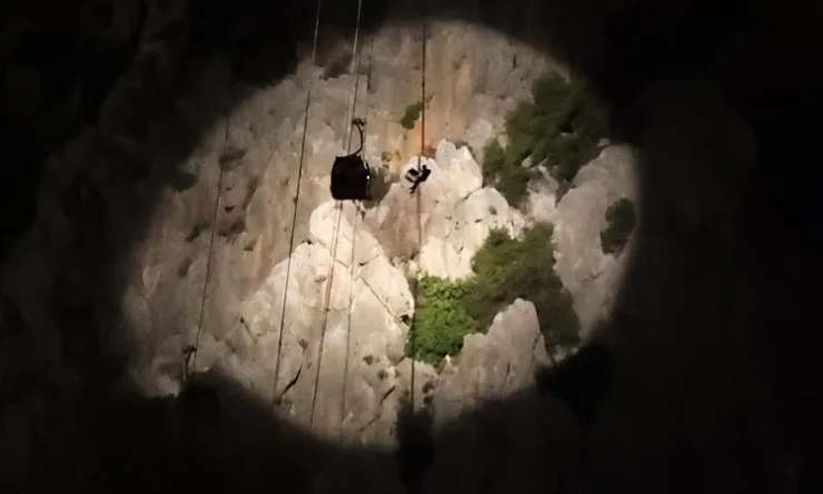 Antalya Teleferik Kazasında Son Durum: 1 Ölü, 7 Yaralı, Kurtarma Çalışmaları Devam Ediyor