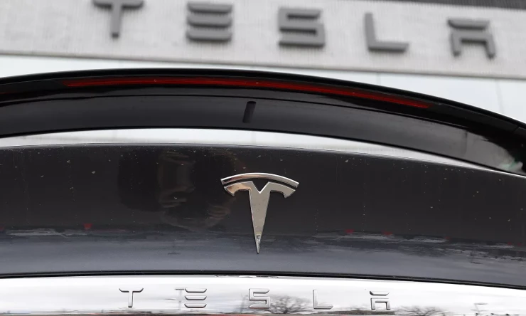 Tesla Otomobiller Yine Geri Çağrılıyor: Peki Bu Seferki Sorun Ne?