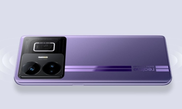 Realme 300W Hızlı Şarj Teknolojisi Geliştiriyor, Üst Düzey Yönetici Doğruladı
