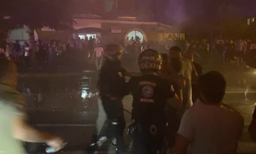 Kayseri'de Olaylar Büyüdü: Taciz İddiası Sokakları Savaş Alanına Çevirdi