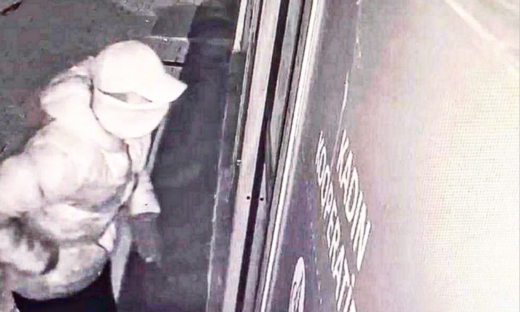 Iğdır'da Skandal: Türkiye Tarım Kredi Kooperatiflerine Hırsızlık Girişimi Alarm Sayesinde Önlenerek Hırsız Kaçtı