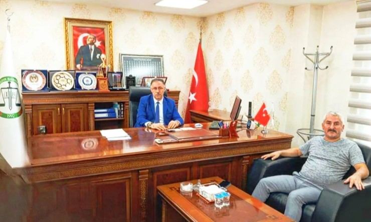 Gazeteci Halit Öztürk’ten Iğdır Baro Başkanı Av. Ahmet Tutulmaz’a Hayırlı Olsun Ziyareti