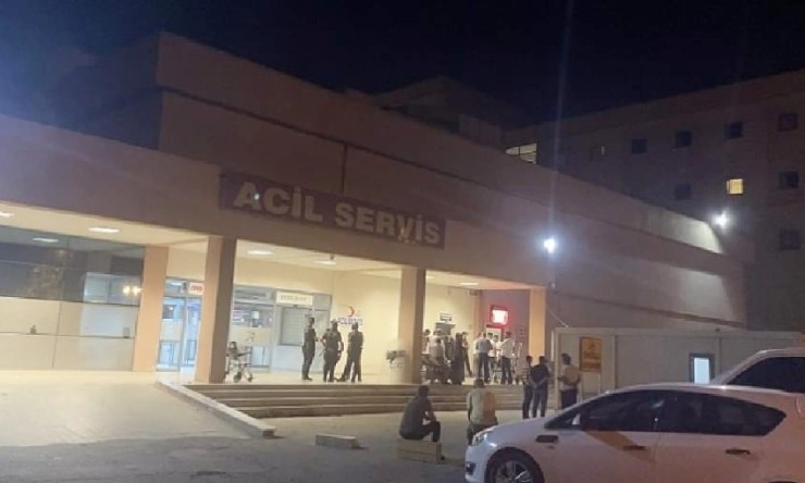 Karakoyunlu’da Borç Anlaşmazlığı Nedeniyle Çıkan Bıçaklı Kavgada 4 Kişi Yaralandı