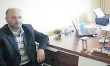 "Tahir Kavri: Kendi Hikâyesini Anlatan Adam" Sizlerin Okumanınız Tavsiye Ederim