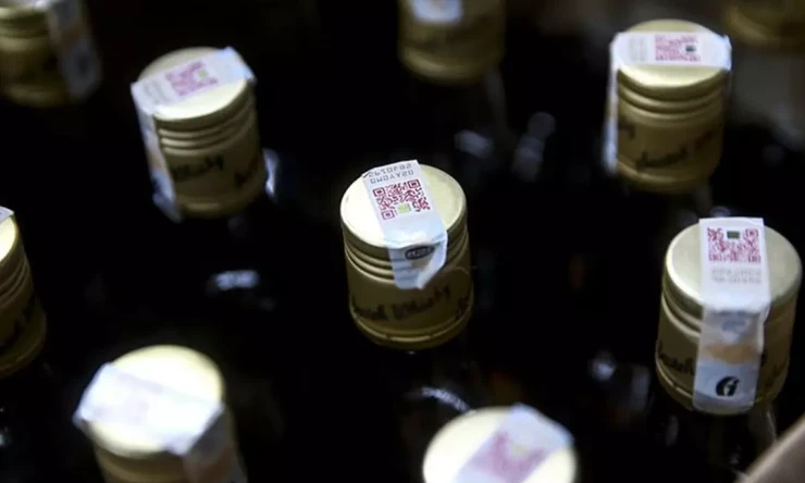 Sahte İçki Tehlikesi: Uzmanlar Uyarıyor, "Ucuz Fiyatlara Dikkat!"