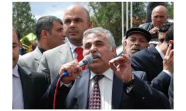 Yine Aday mış! “Başın düşerse dara, Yaşar Akkuş’u ara”