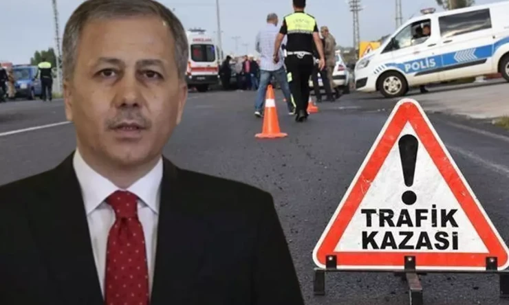 Ramazan Bayramı Tatilinin İlk Gününde Trafik Kazaları Yürekleri Dağladı: Bakan Yerlikaya Acı Bilançoyu Açıkladı - 5 Can Kaybı, 1219 Yaralı