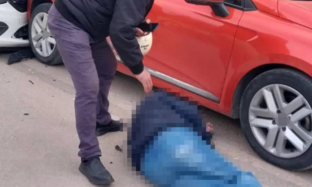 Balıkesir Bandırma'da Acı Kaza: Eski Milletvekilinin Otomobilinin Çarptığı Motosiklet Sürücüsü Yaşamını Yitirdi