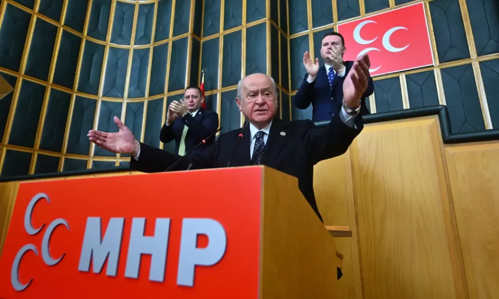 Bahçeli'den İmamoğlu Protestoları ve CHP'nin Sokak Çağrılarına Sert Uyarı: "15 Temmuz Gibi Çatışma Nasıl Önlenecek?"