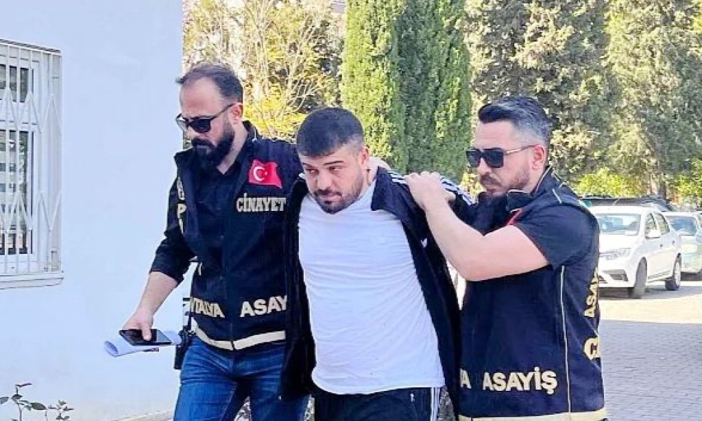 Antalya’da Taciz İddiası Kanlı Bitti: Misafirini Tabancayla Vurarak Öldüren Zanlı Tutuklandı