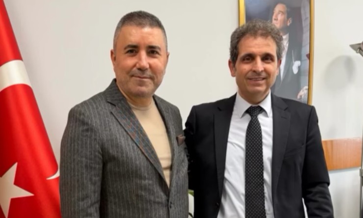 Adliyede Sıcak Buluşma: Memet Yüce’den, Aykut Çelik ve Murathan Bacara’yı Ziyaret Etti