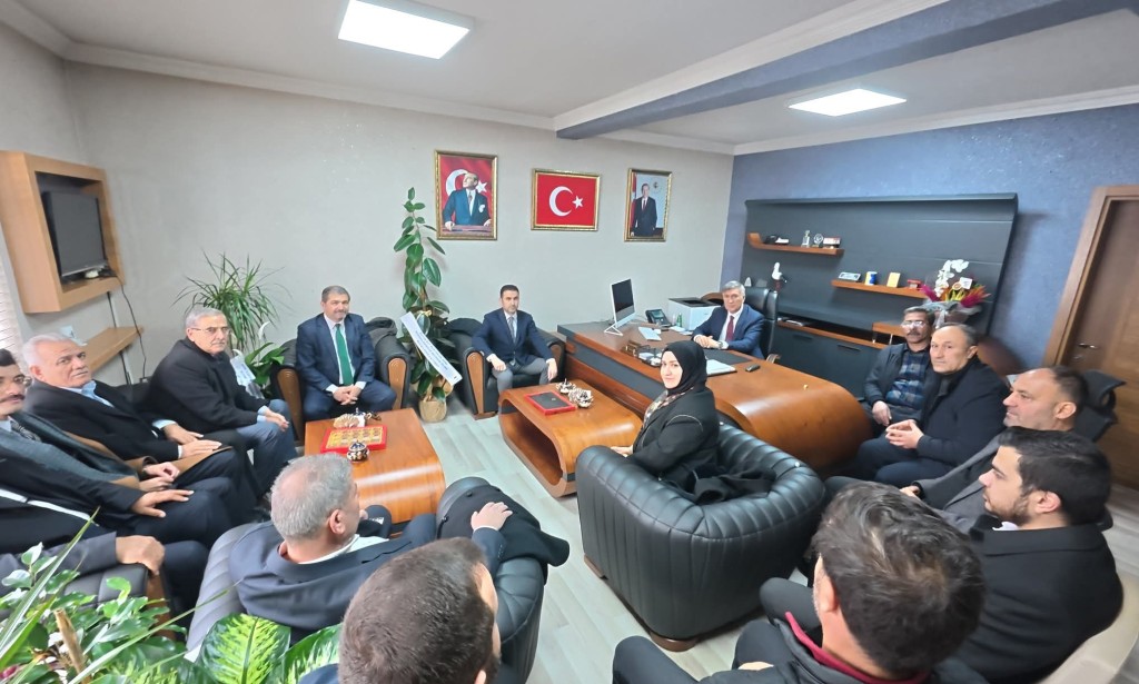 AK Parti Iğdır İl Teşkilatı ve İlçe Başkanlarından Genel Sekreter Ferhat Akkuş’a Hayırlı Olsun Ziyareti